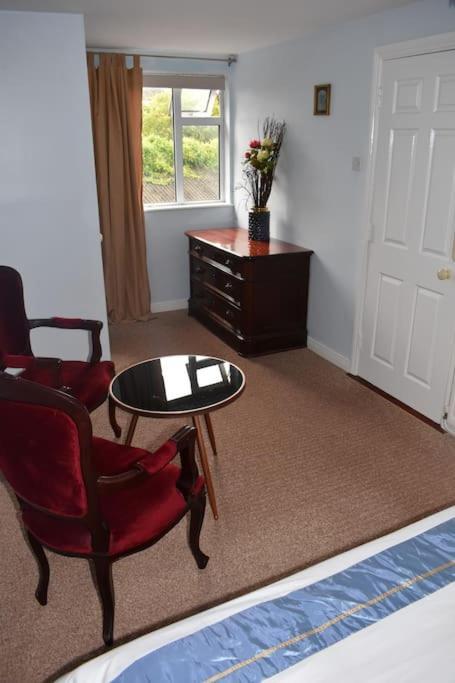 Seaside 3 Bed Killybegs Property On Main Street Exterior photo