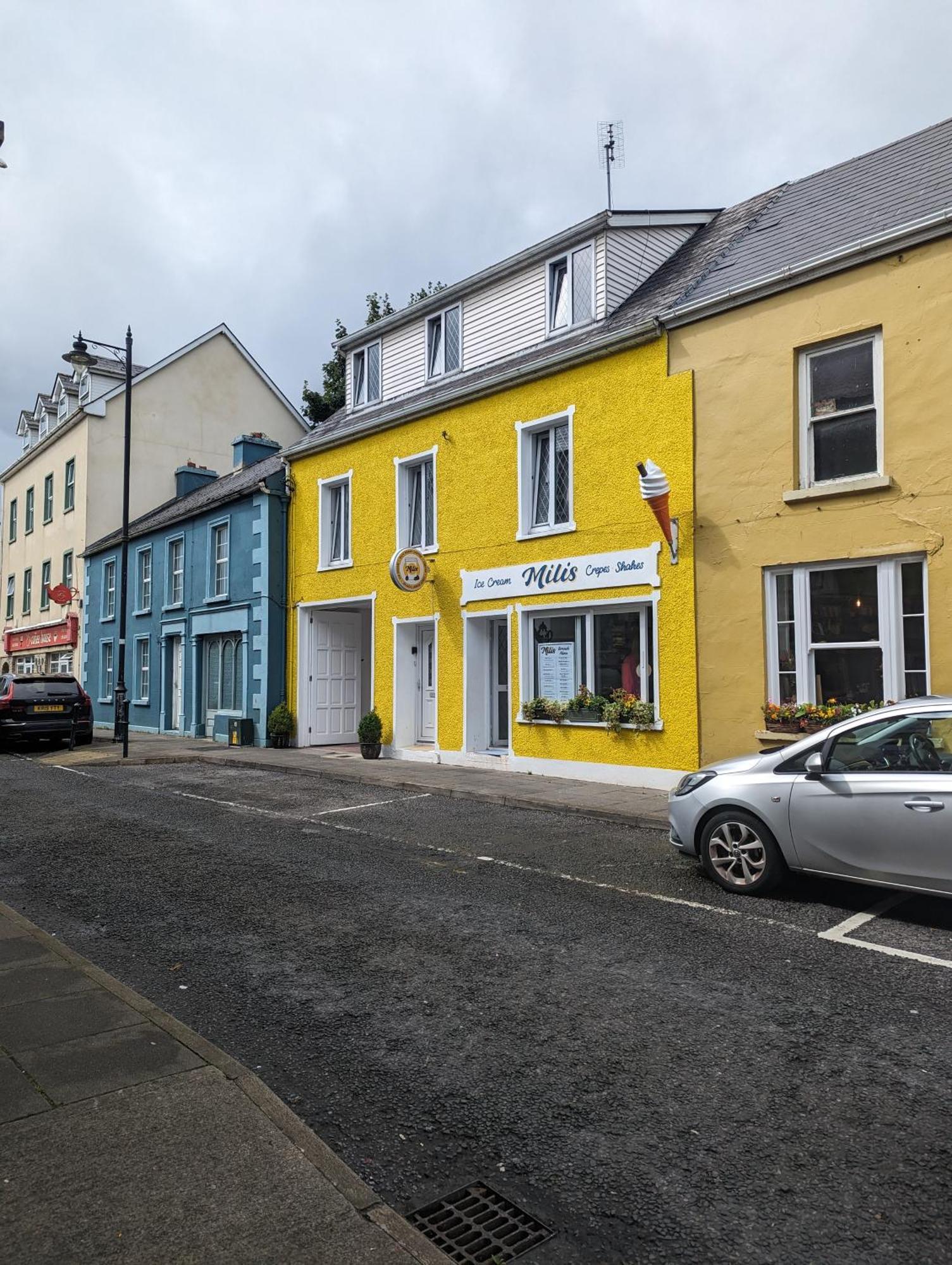 Seaside 3 Bed Killybegs Property On Main Street Exterior photo